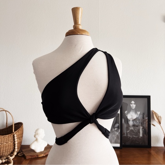 BLACK ONE SHOULDER STRAPPY BIKINI TOP #0363 - Picture 4 of 6